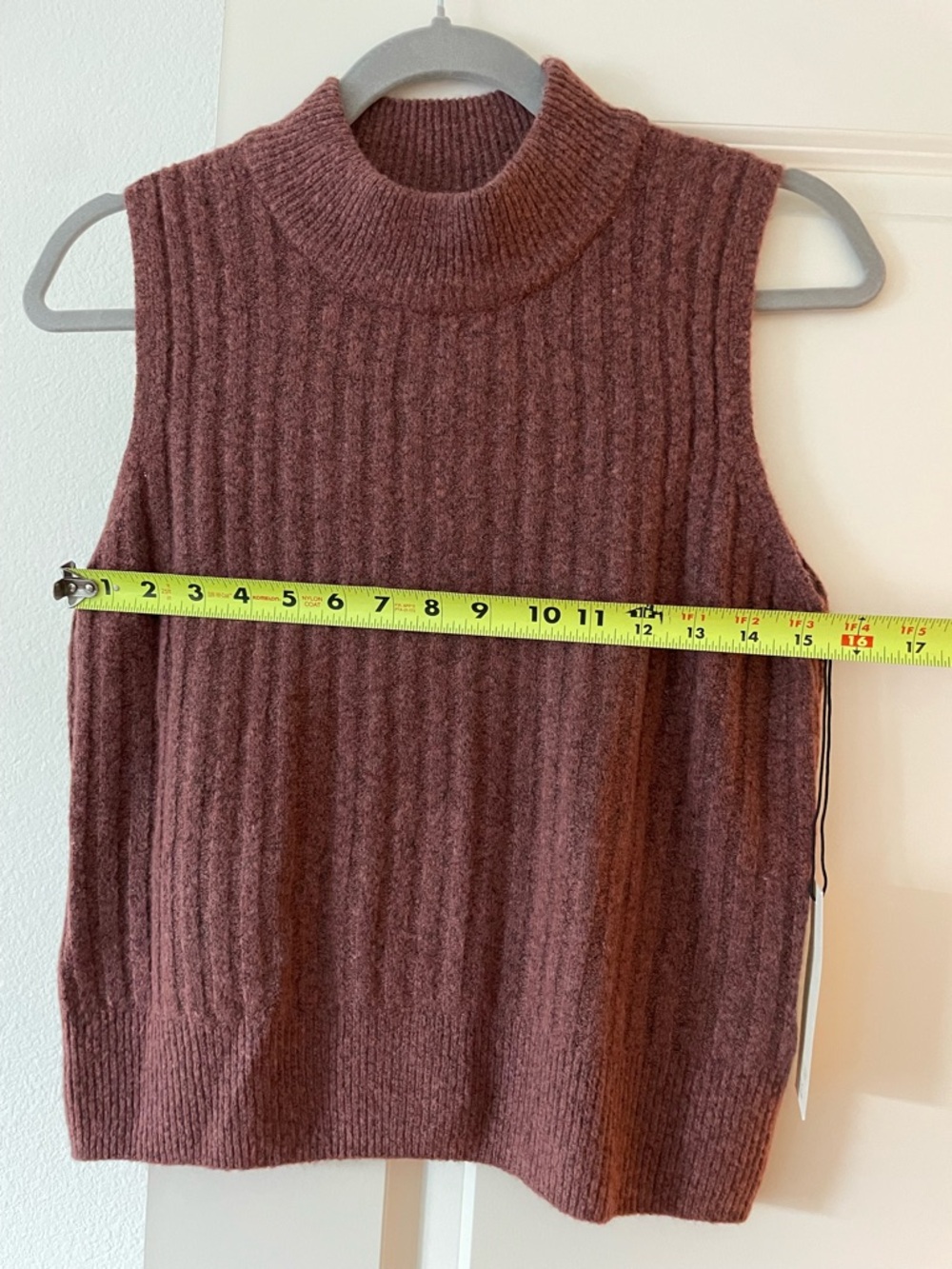 NWT Rachel Zoe Sleeveless Ribbed Mock Neck Sweater Vest Size Large - Picture 4 of 6